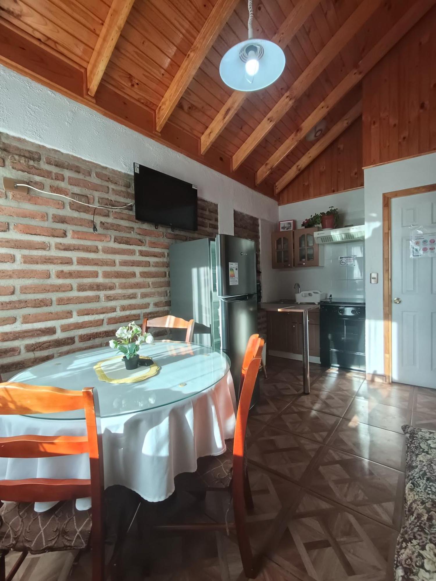 Hostal Julia El Quisco Esterno foto